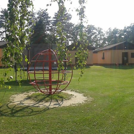 Sportcentrum Dvorak Villa Hluboká nad Vltavou Exterior photo