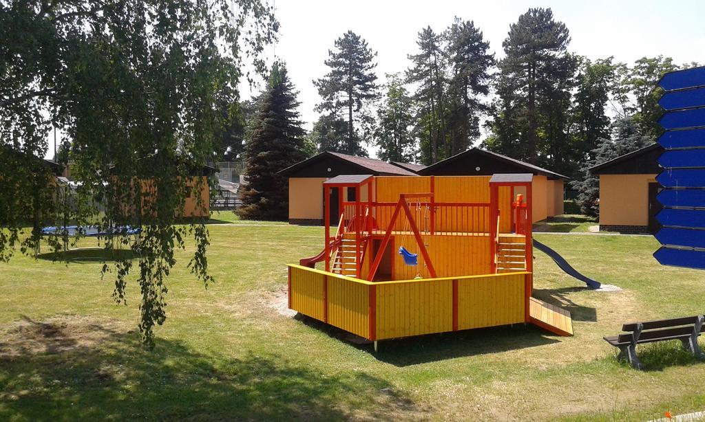 Sportcentrum Dvorak Villa Hluboká nad Vltavou Exterior photo
