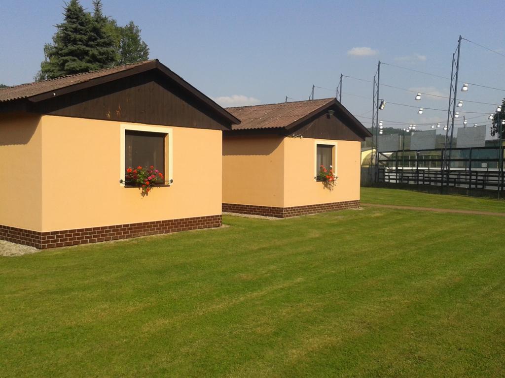 Sportcentrum Dvorak Villa Hluboká nad Vltavou Exterior photo